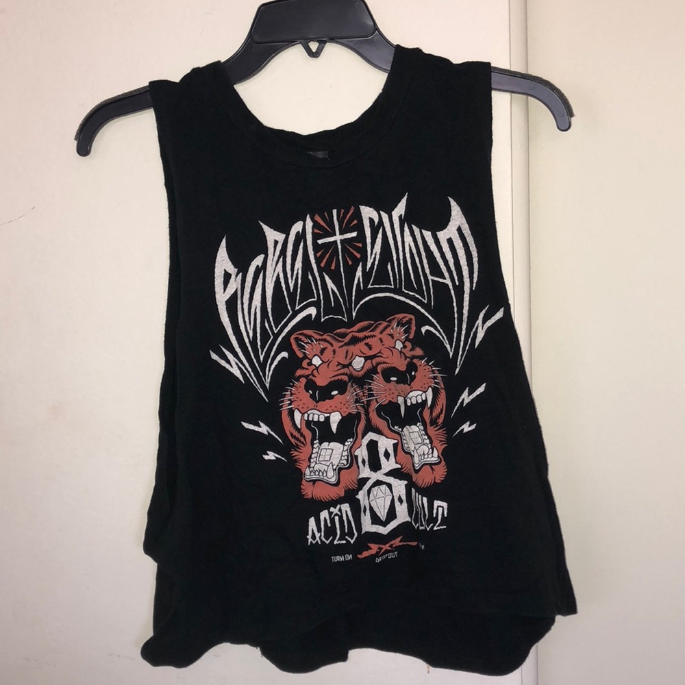 Rebel 8 Crop Tank Top